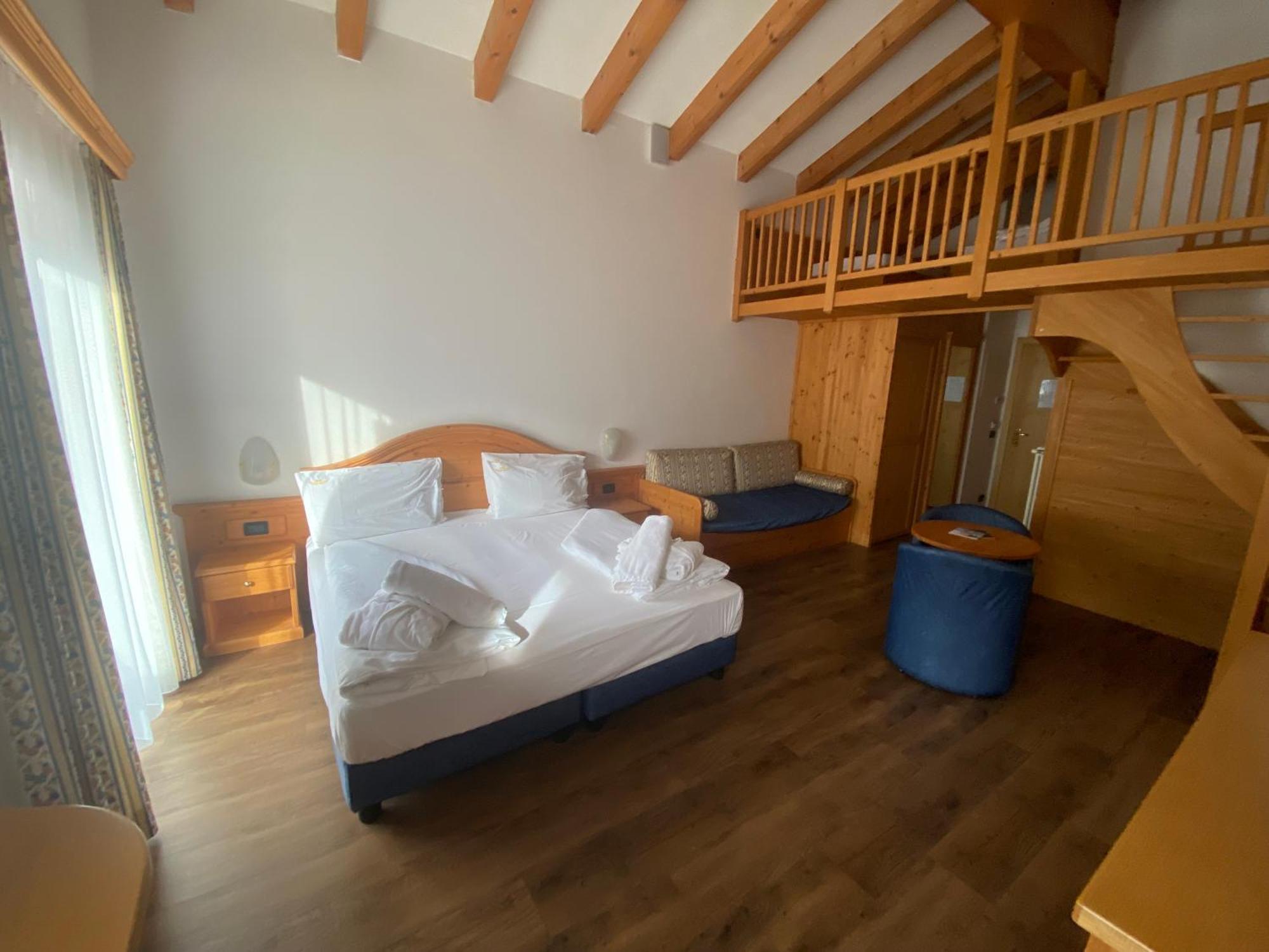 Hotel Terme Antico Bagno Pozza di Fassa Quarto foto